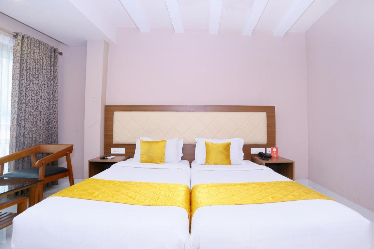 Oyo Flagship 25093 Hotel Thamam Kochi Extérieur photo